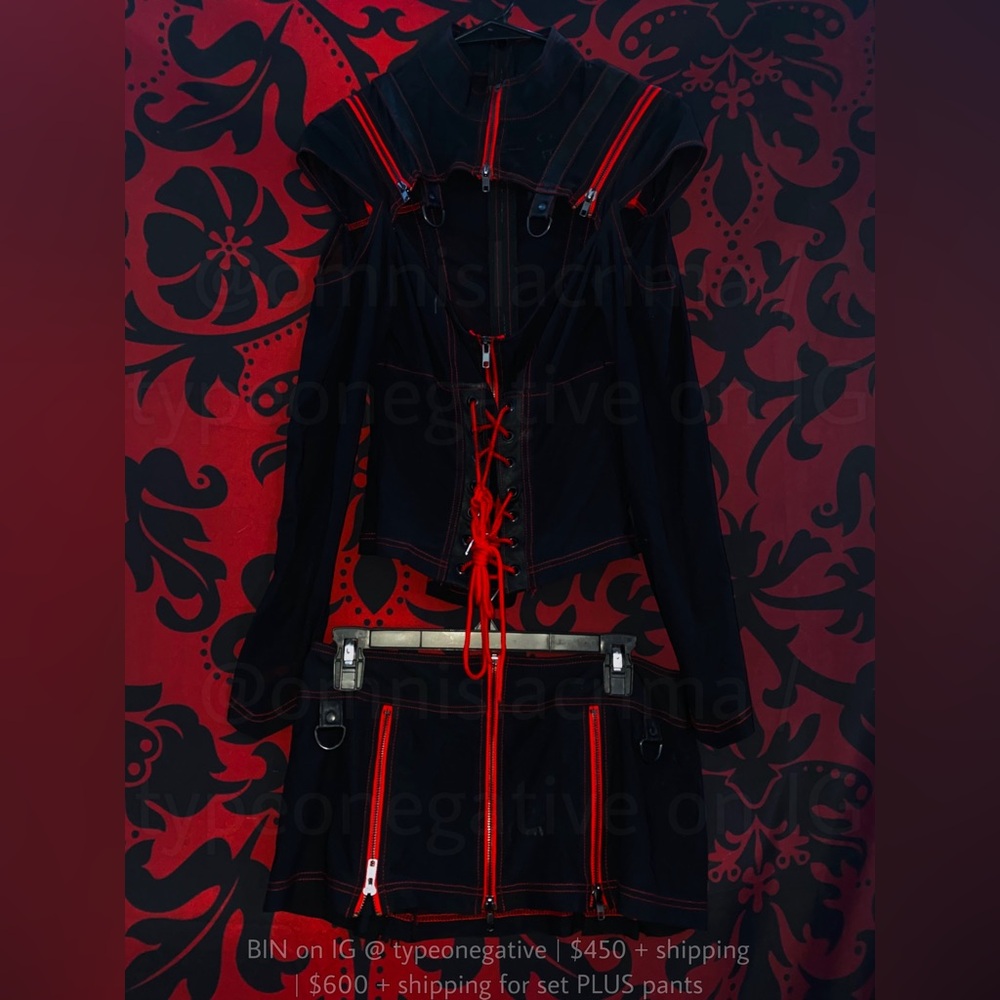 (SOLD) RARE 2008 Lip Service Astro Vamps Top + Skirt SET Size Medium